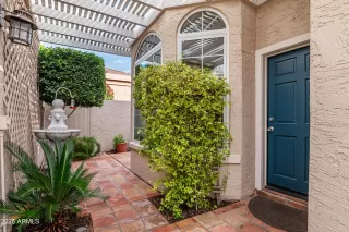 Photo #5: 6950509 Listing 