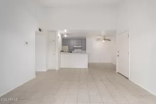 Photo #2: 6950533 Listing 