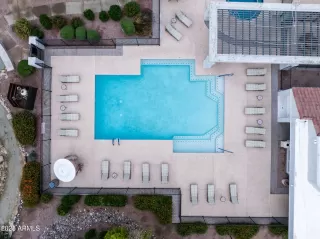 Photo #1: 6950586 Listing 