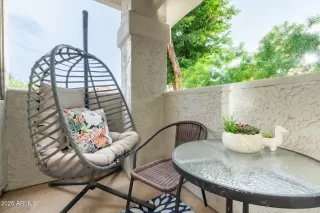 Photo #5: 6950586 Listing 