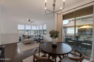 Photo #2: 6950632 Listing