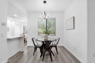 Photo #6: 6950754 Listing 