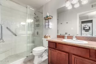 Photo #6: 6950768 Listing 