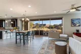 Photo #4: 6950834 Listing 