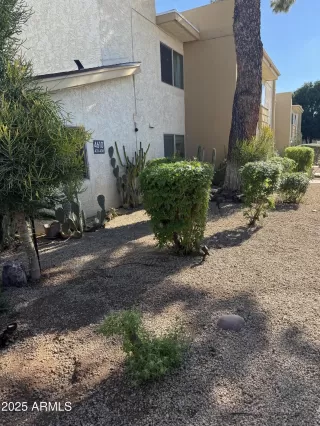 Photo #2: 6950995 Listing