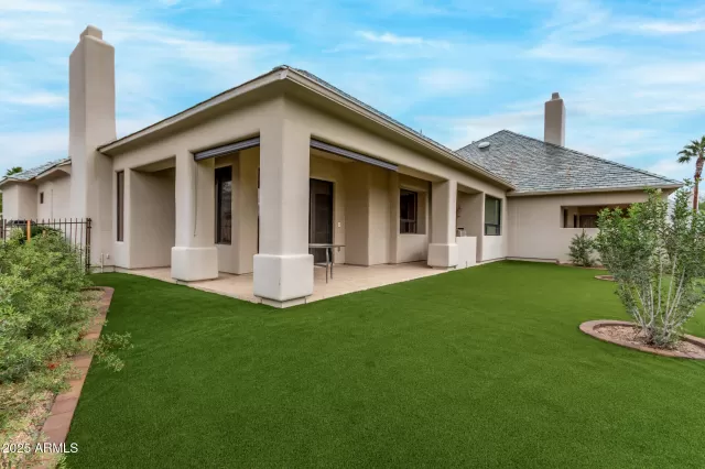 MLS: 6951070 Condo For Sale