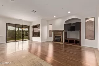 Photo #3: 6951070 Listing