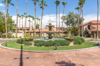 Photo #6: 6951089 Listing