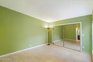 Photo #6: 6951222 Listing