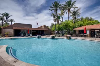 Photo #3: 6951378 Listing