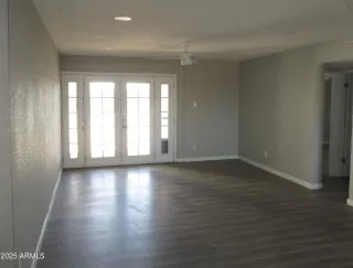 Photo #6: 6951470 Listing 