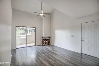 Photo #6: 6951519 Listing 