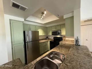 Photo #4: 6951526 Listing 