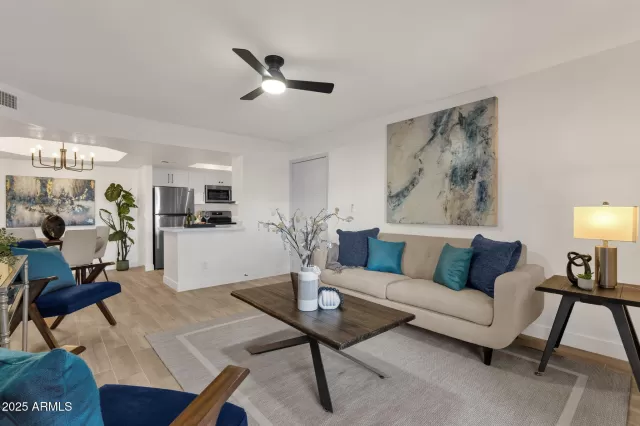 MLS: 6951948 Condo For Sale