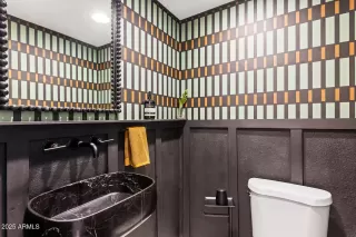 Photo #4: 6951966 Listing 