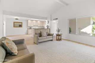 Photo #1: 6952008 Listing 