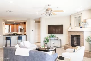 Photo #2: 6952166 Listing 