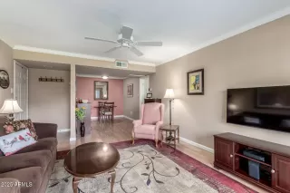 Photo #4: 6952221 Listing 