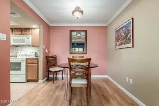 Photo #6: 6952221 Listing 