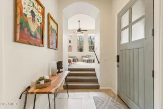 Photo #2: 6952326 Listing 