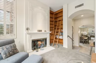 Photo #3: 6952326 Listing 