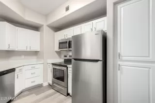 Photo #6: 6952374 Listing 