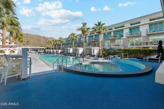 Photo #1: 6952384 Listing 