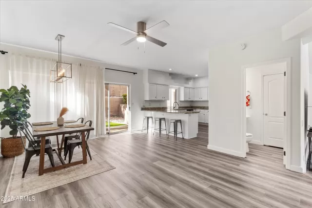 MLS: 6952399 Condo For Sale