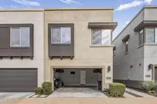 Photo #1: 6952408 Listing