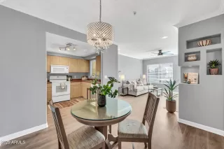 Photo #5: 6952422 Listing 