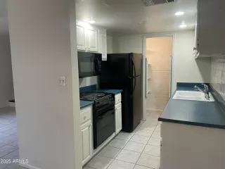 Photo #6: 6952474 Listing 