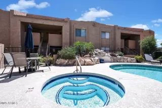 Photo #1: 6952499 Listing 