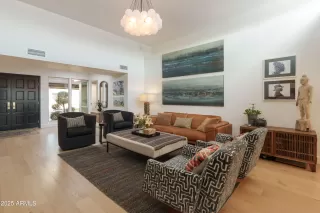 Photo #3: 6952550 Listing 