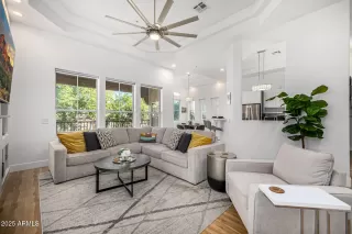 Photo #1: 6952590 Listing