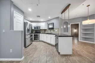 Photo #2: 6952629 Listing 