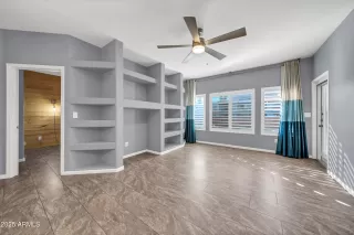 Photo #5: 6952629 Listing 