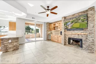 Photo #1: 6952632 Listing