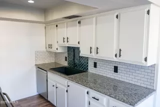 Photo #1: 6952750 Listing