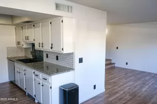 Photo #2: 6952750 Listing