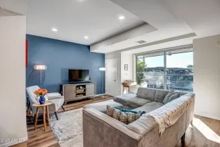 Photo #2: 6952914 Listing 