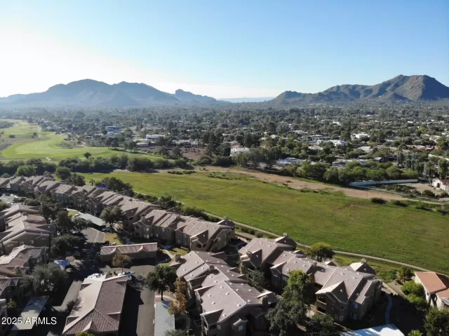 MLS: 6953021 Condo For Sale