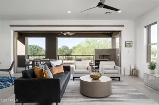 Photo #2: 6953126 Listing