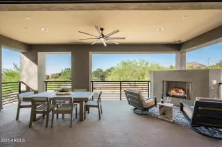 Photo #4: 6953126 Listing