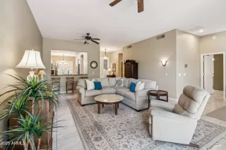 Photo #1: 6953307 Listing 