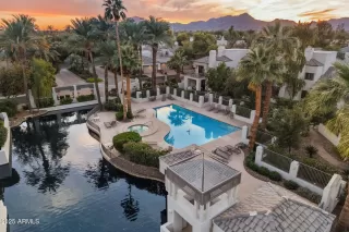 Photo #3: 6953622 Listing 