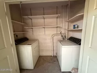 Photo #5: 6953628 Listing