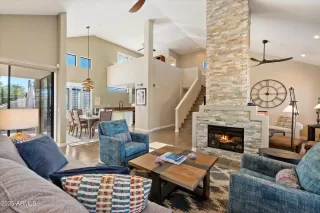 Photo #1: 6953912 Listing 