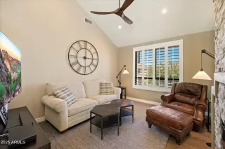 Photo #3: 6953912 Listing 