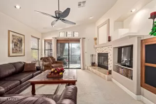 Photo #3: 6954076 Listing 