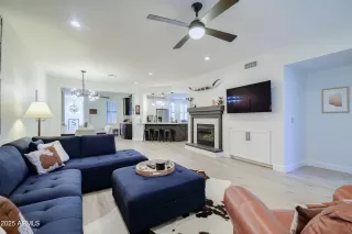 Photo #2: 6954082 Listing 